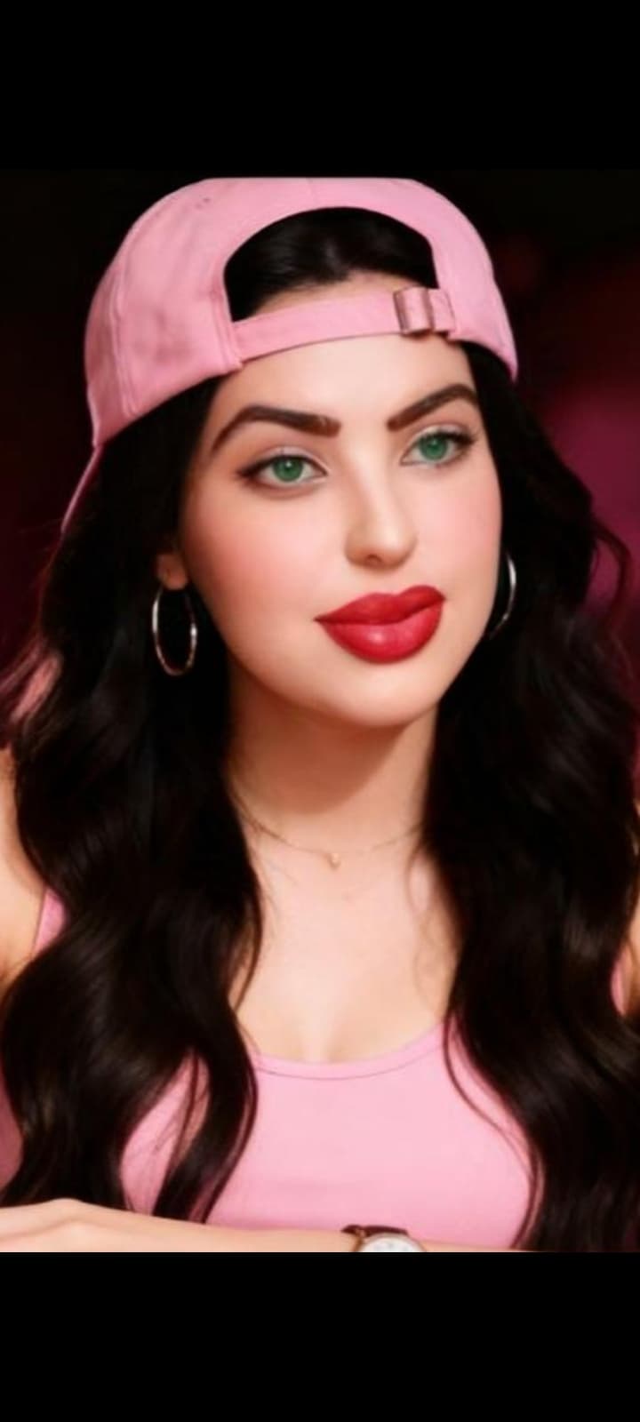 انا حنونه رومنسية